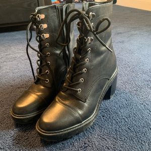 Combat boots with heels